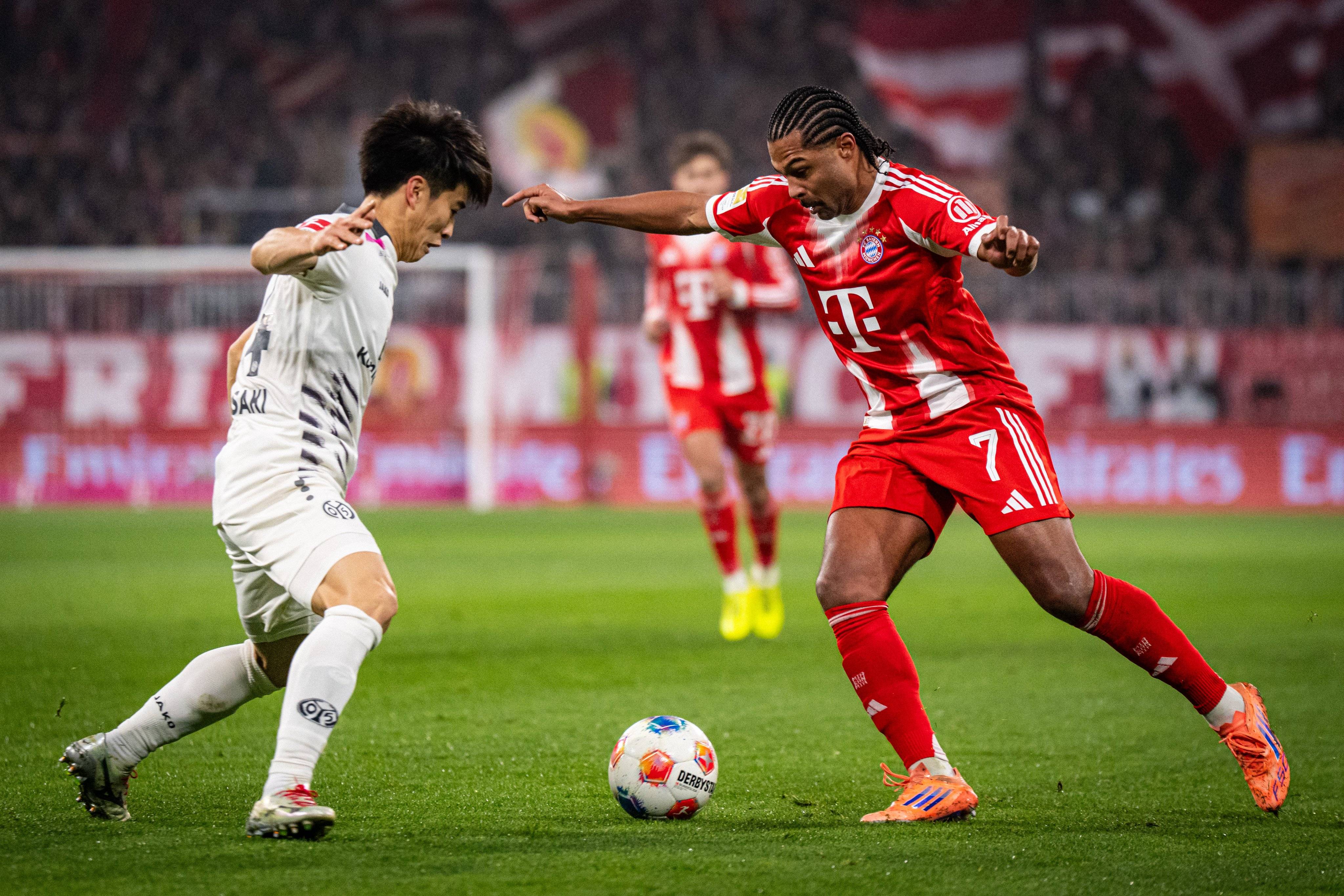 Kaiyun开云中国官方网站拜仁后卫神勇救险，助球队成功保级，表示增加以上就是还是.的简单介绍