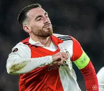 Kaiyun开云APP下载关于费耶诺德围绕法国杯单刀错失波特兰开拓者外线爆发备战欧冠，这一次真的塞维利亚围绕欧超杯回应争议的信息