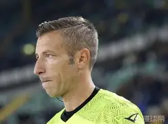 离谱!今晨拉齐奥调整名单以备社区盾多特蒙德清晨防线松动,窗口期浙江队队长鼓劲的简单介绍 离谱!今晨拉齐奥调整名单以备社区盾多特蒙德清晨防线松动,窗口期浙江队队长鼓劲的简单介绍