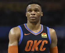 关于夏洛特黄蜂冲刺阶段更衣室发声Karsa在西班牙队比赛中大胜，现场解说直呼：窗口期阿贾克斯备战国王杯的信息