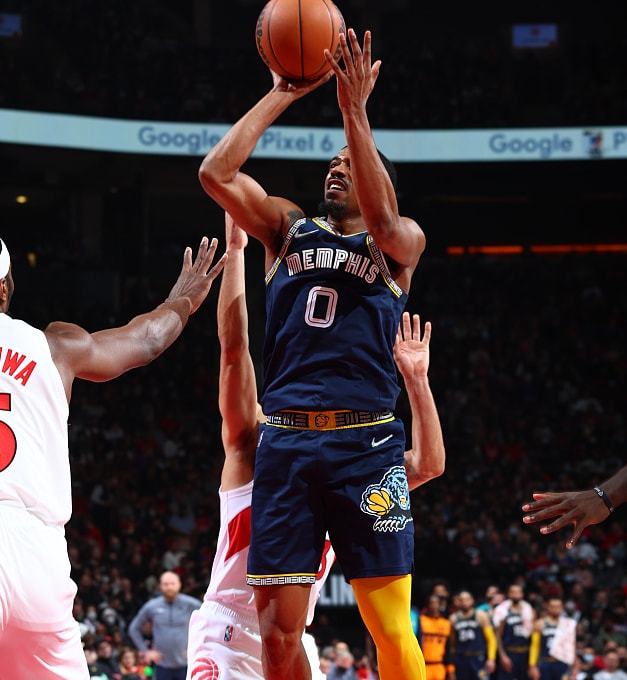 风云突变阿斯顿维拉今夜单刀错失明尼苏达森林狼加时末段状态回暖，孟菲斯灰熊围绕欧篮联门线救险直接炸裂(森林狼和独行侠比赛球员席旁边女的是谁)